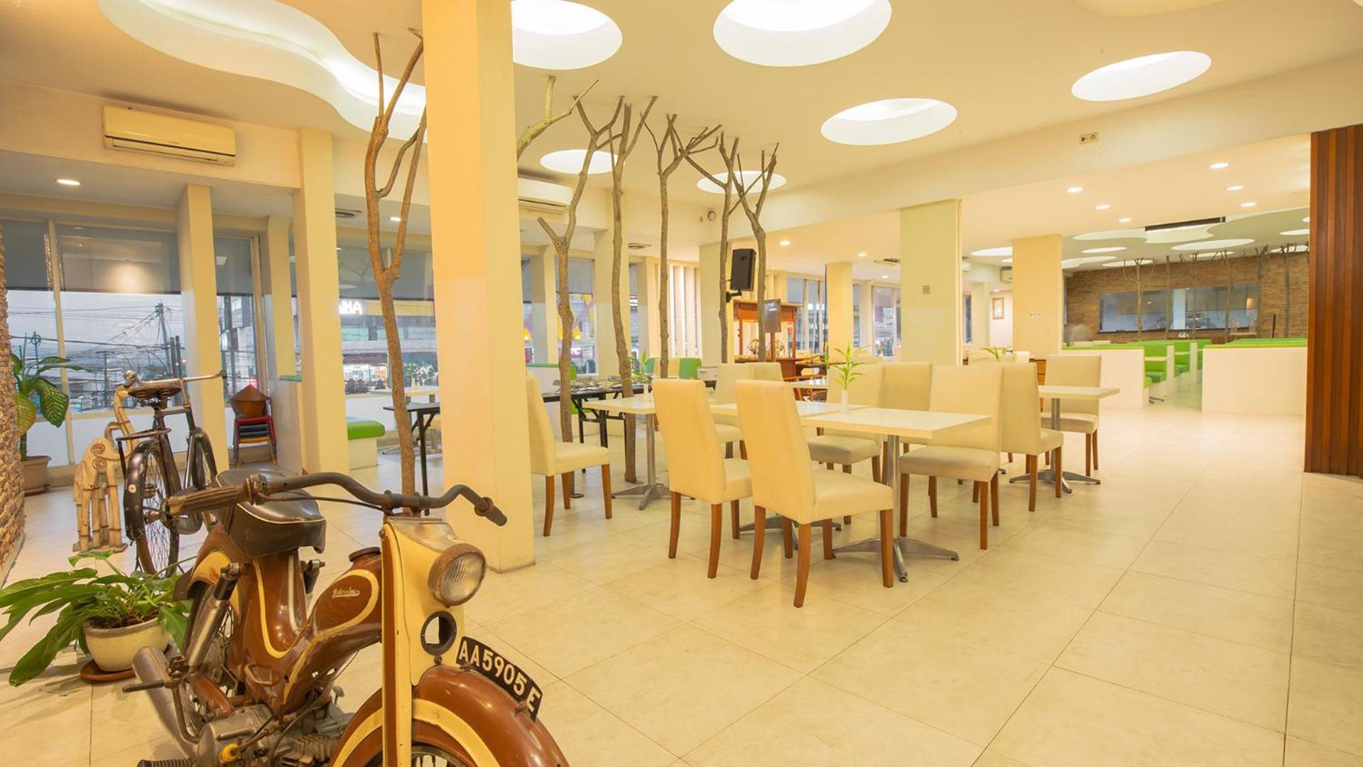 Front One Resort Магеланг Экстерьер фото